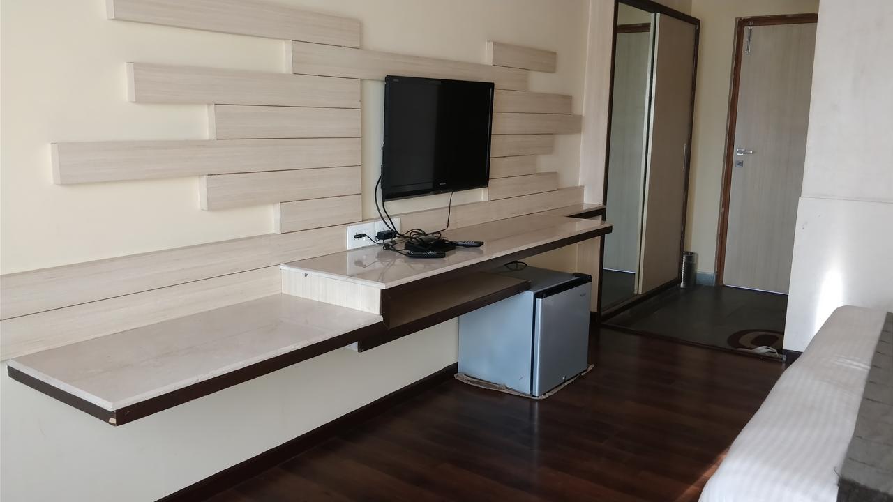 Hotel Mount Regency Mount Abu Εξωτερικό φωτογραφία